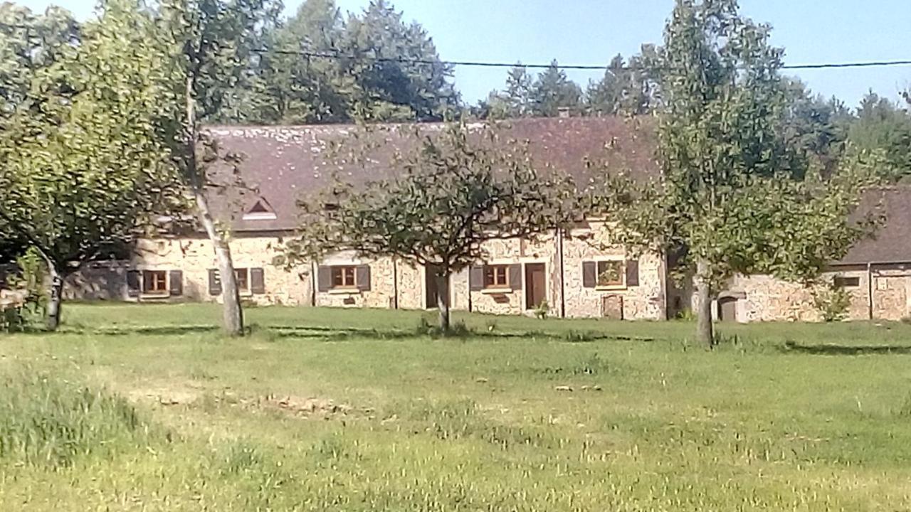 Domaine De Gentilly Saint-Maurice-lès-Charencey Exteriör bild